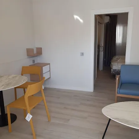 Relaxia Girasoles بلايا ديل إنغلز