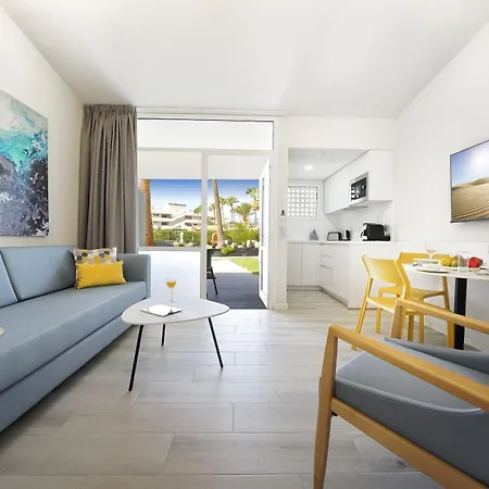 Relaxia Girasoles بلايا ديل إنغلز
