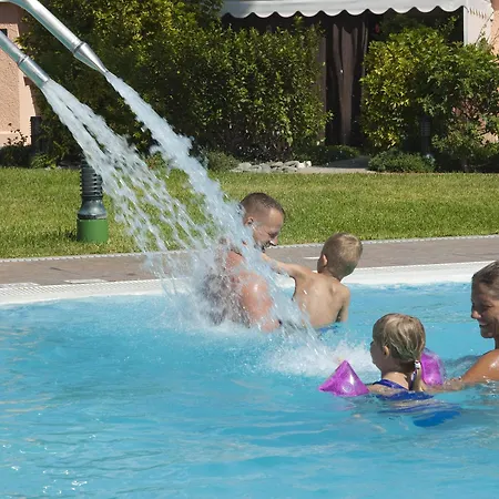 Relaxia Girasoles * بلايا ديل إنغلز